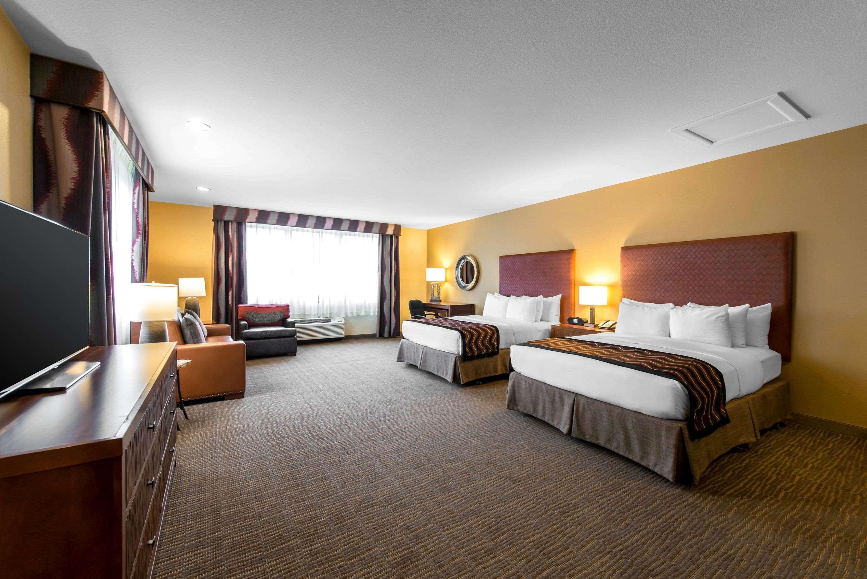 The Golden Hotel, Ascend Hotel Collection Екстер'єр фото